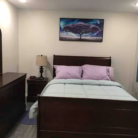 Townhouse, 2 bdrm, 2.5 bthrm, 2 qn bds/2 levls Apartment